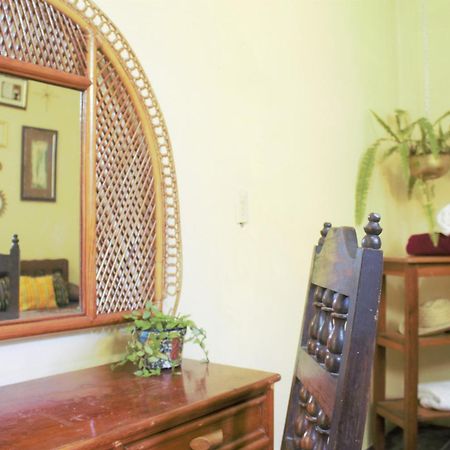 Hotel Casa Santaella Puerto Escondido  Habitación foto